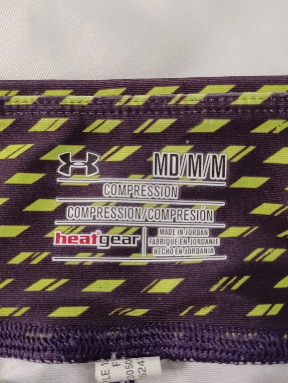 Under Armour Heat Gear Women's Leggings Cropped Capri Pants Printed Size M